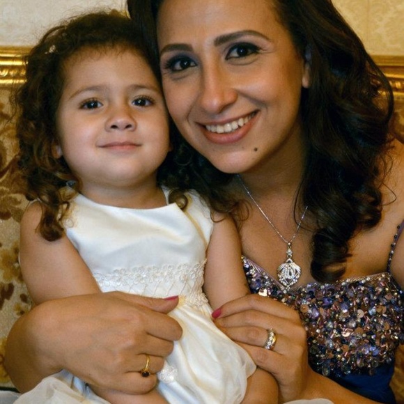 Meet The Posher Safwa - Picture 4 of 5